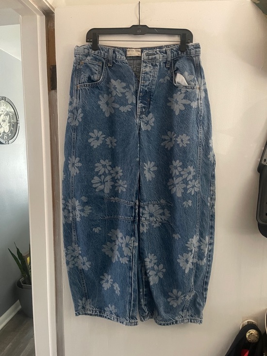 We The Free Denim - We The Free Blue Floral Boyfriend Jeans